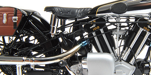 BROUGH SUPERIOR SS 100 'T.E. LAWRENCE' - 1932 - BLACK