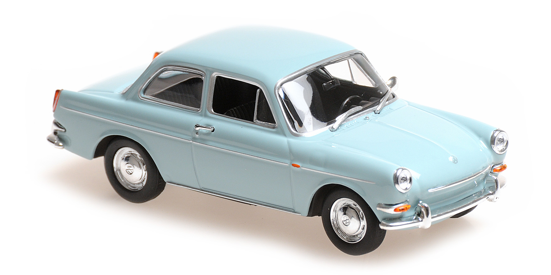 VOLKSWAGEN 1600 - 1966 - LIGHT BLUE