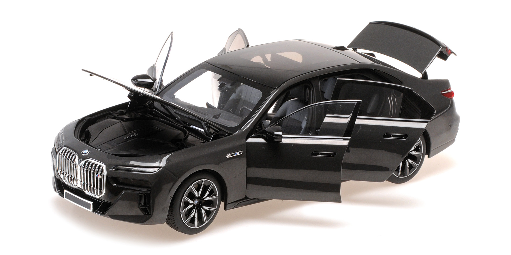 BMW i7 M70 (G70) - 2024 - GREY METALLIC