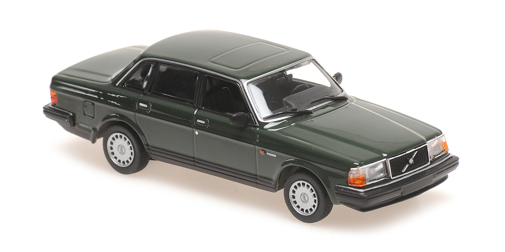VOLVO 240 GL - 1986 - DARK GREEN