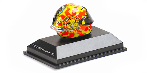 AGV HELMET - VALENTINO ROSSI - WINTER TEST SEPANG DAY 1