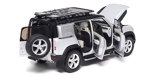LAND ROVER DEFENDER 110 - 2020 - SATIN INDUS SILVER
