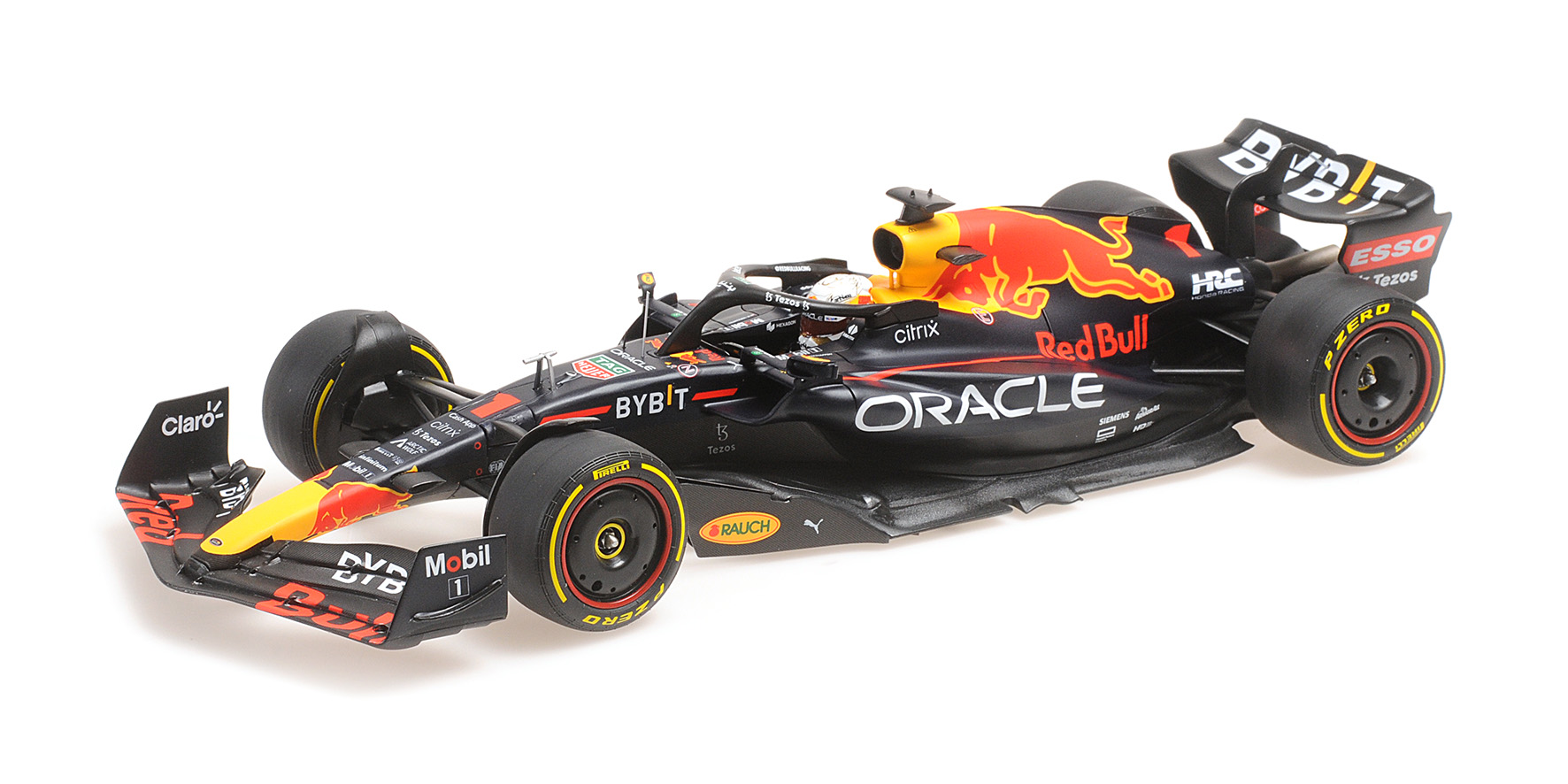 ORACLE RED BULL RACING RB18 - MAX VERSTAPPEN - WINNER SAUDI ARABIAN GP 2022