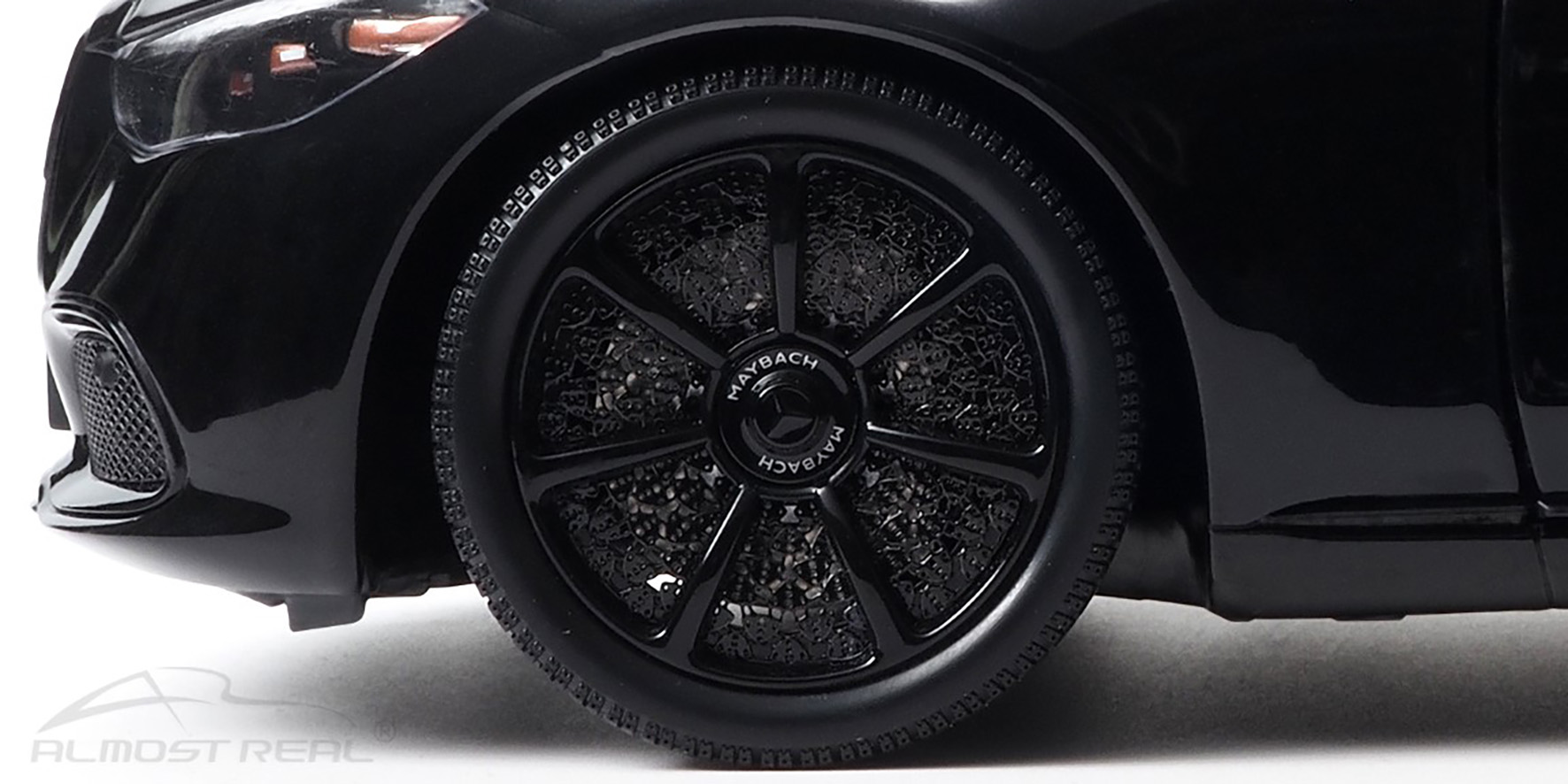 MERCEDES-MAYBACH-S-CLASS 2023 - OBSIDIAN BLACK