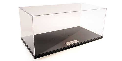 ACRYLIC CLEAR COVER FOR TRAKTOR SCALE 8 (64 x 32,5 x 26)