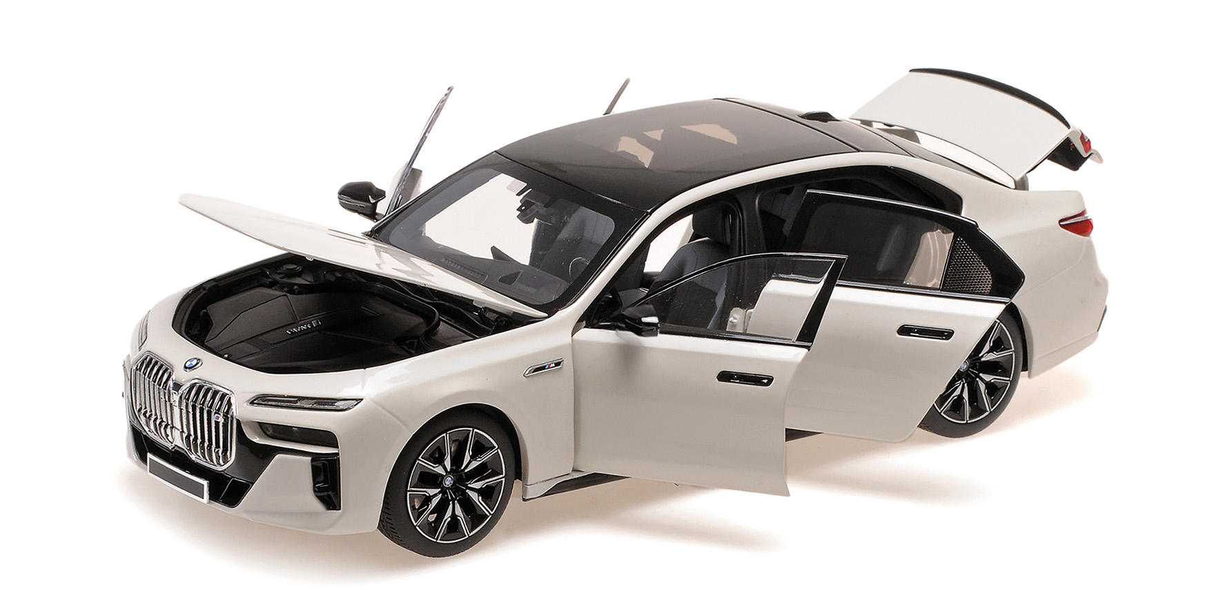 BMW i7 M70 (G70) - 2024 - WHITE METALLIC