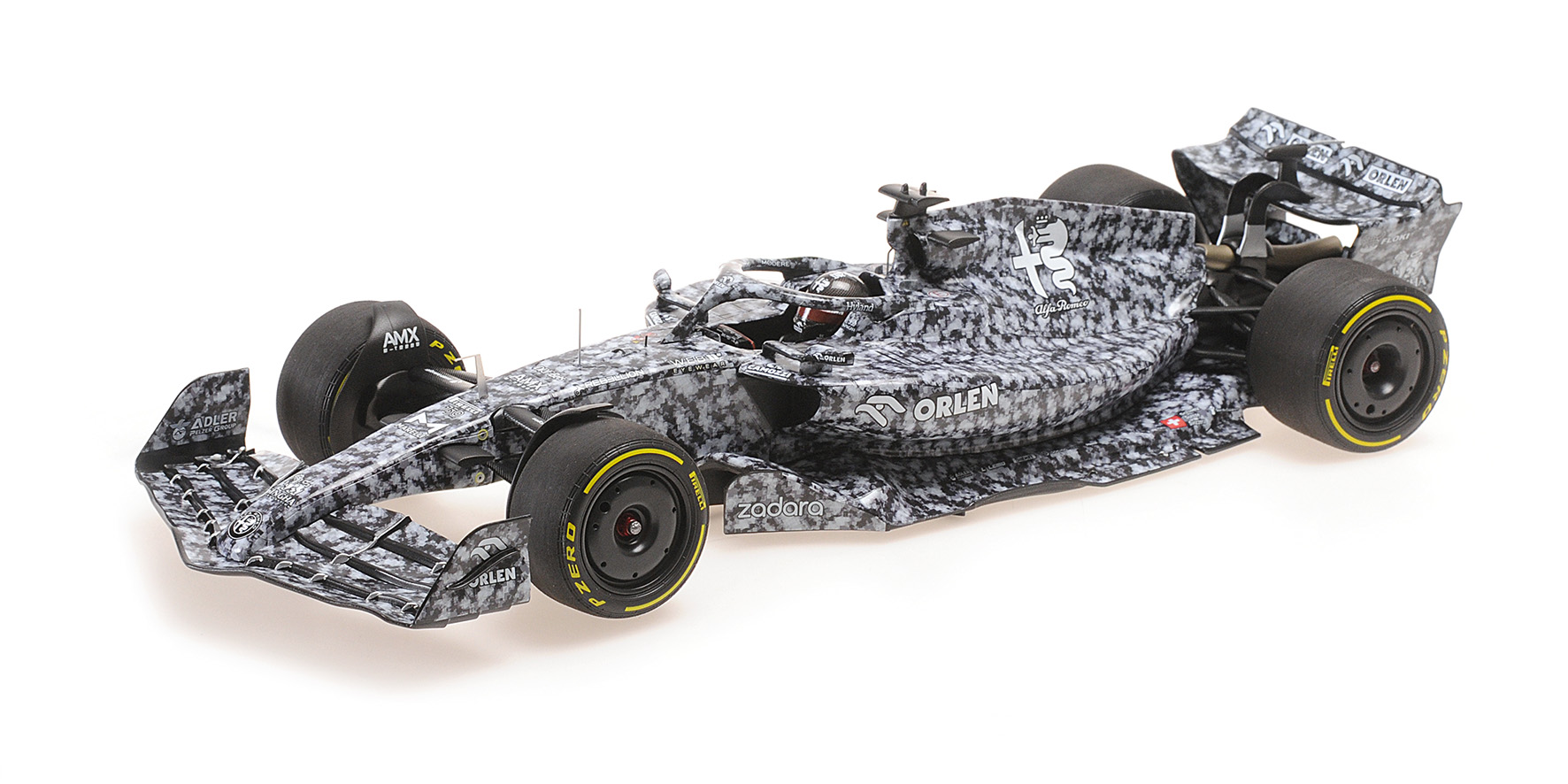 ALFA ROMEO F1 TEAM ORLEN C42 - GUANYU ZHOU - TESTING BARCELONA 2022