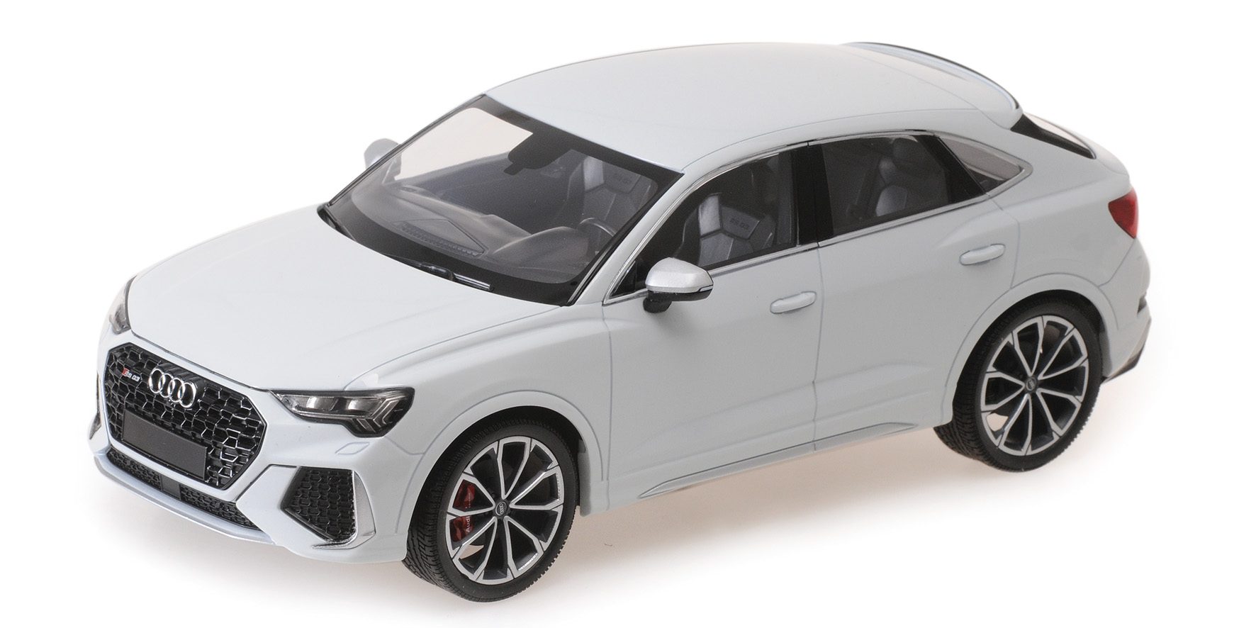 AUDI RSQ3 - 2019 - WHITE METALLIC