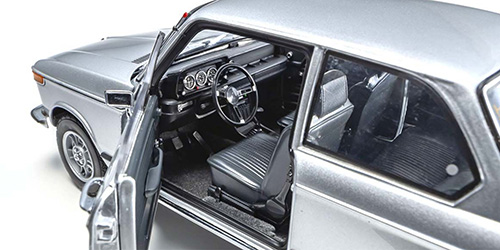 BMW 2002 TII - SILVER - (08543S)