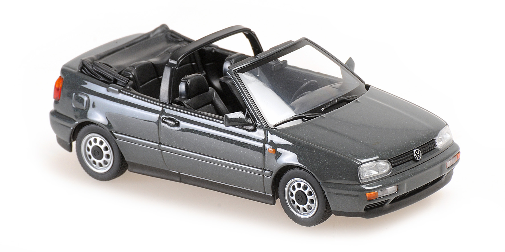 VOLKSWAGEN GOLF CABRIOLET - 1997 - GREY METALLIC