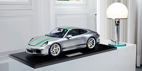 PORSCHE 911 (991.1) R - 2016 - SILBER GRÜNES DEKOR (99)