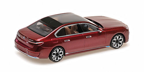 BMW I7 - 2023 - RED METALLIC