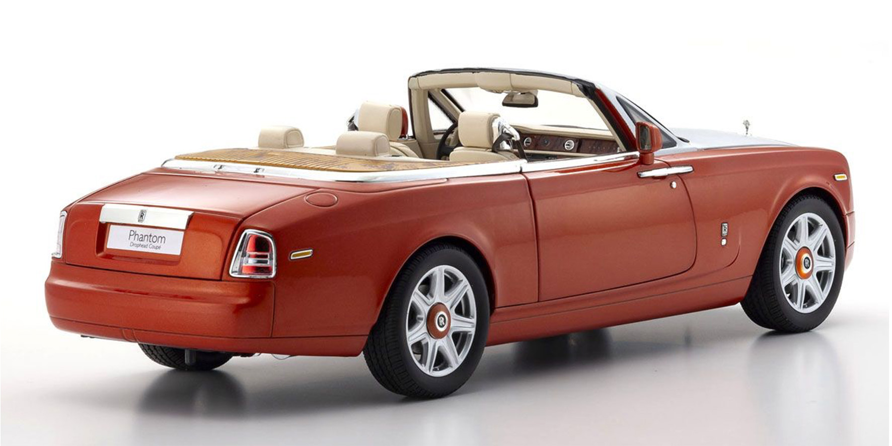 ROLLS ROYCE PHANTOM DROPHEAD COUPE - ORANGE (08871P)