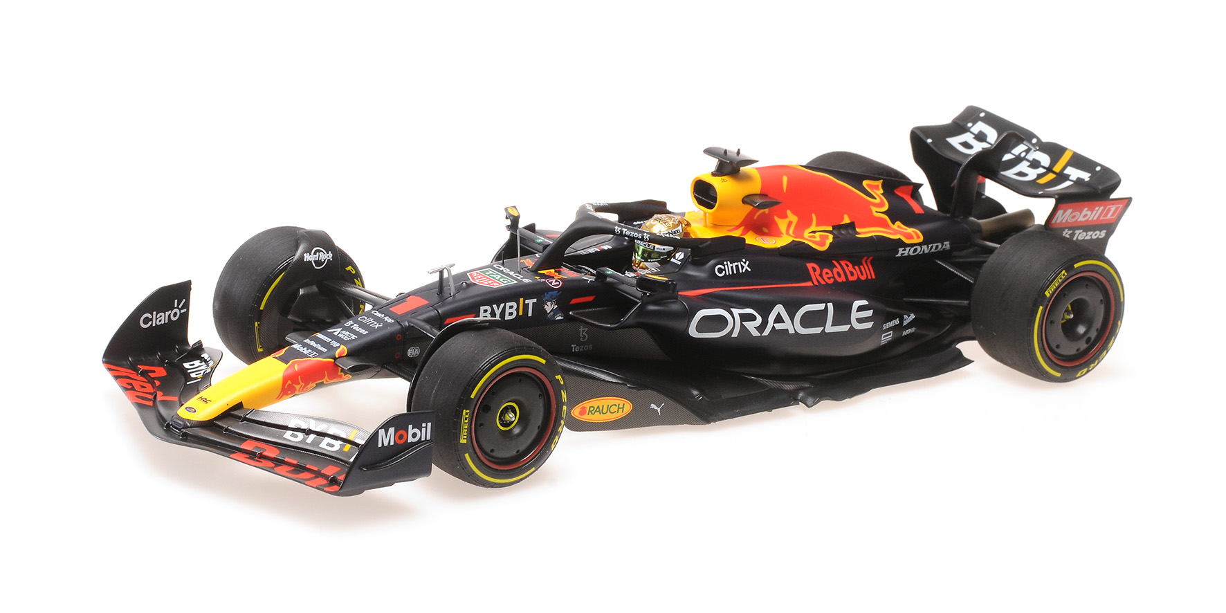 ORACLE RED BULL RACING RB18 - MAX VERSTAPPEN - WINNER ABU DHABI GP 2022